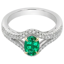 Oval Cut Colombian Emerald ring in Two-Tone 14K Gold – front view