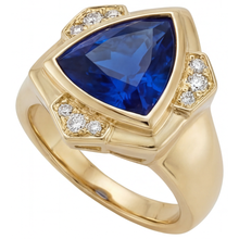 Blue Sapphire Fine Jewelry 5.5-ct 14 Karat Yellow Gold – angle view