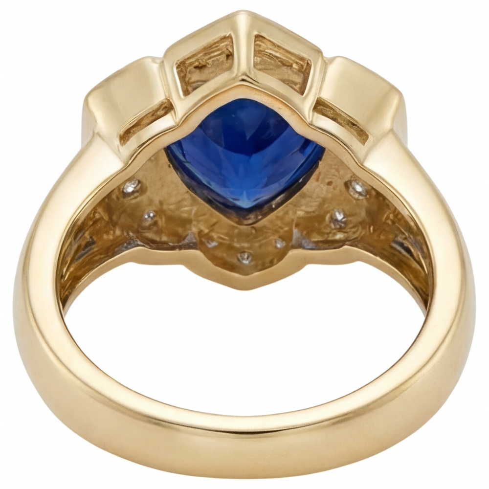 Luxurious Blue Sapphire Fine Jewelry 5.5 ct – back view