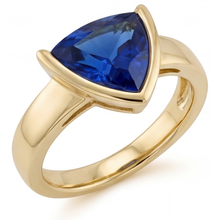 Blue Sapphire Trillion Cut Gemstone Ring in 14 Karat Yellow Gold – front view