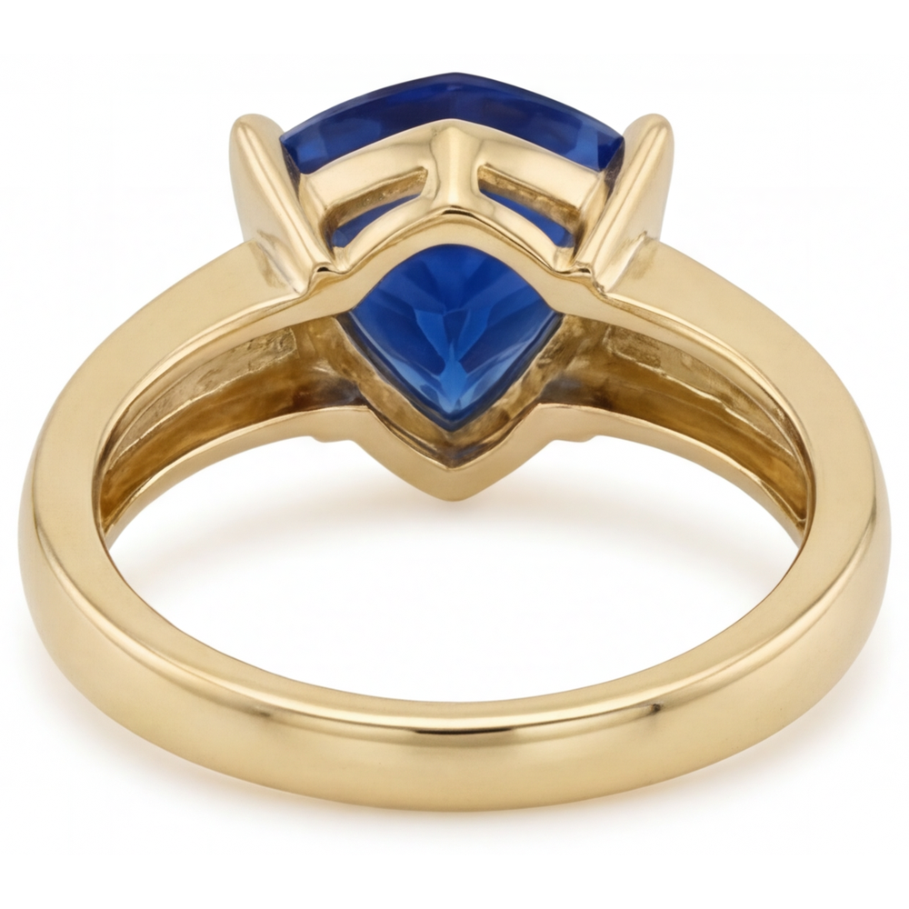 Timeless Blue Sapphire Gemstone Ring 3 ct – profile view