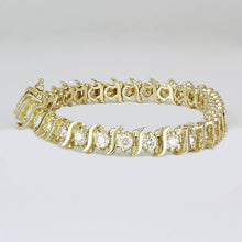 Natural Diamond Designer Jewelry – angle view