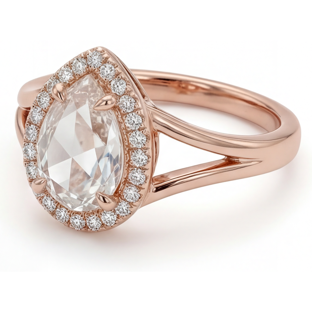 Pear Shape Brilliant Diamond ring in 14K Rose Gold – front view
