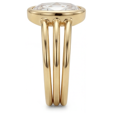 Single Stone Ring 14K Yellow Gold with Brilliant Diamond – angle view