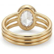 Fine Single Stone Ring 3 ct – profile view