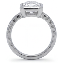 Solitaire Engagement Ring 14K White Gold with Brilliant Diamond – angle view