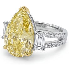 Refined Canary Yellow Diamond 3-Stone Ring 4 ct – profile view