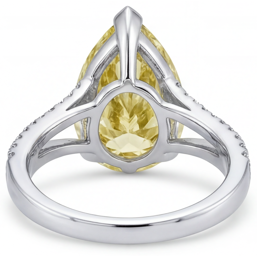 Ring 14K White Gold with Canary Yellow Diamond – profile view