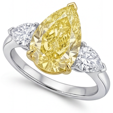 Handcrafted Three Stone Ring 3.25 ct – angle view