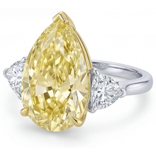 Handcrafted Canary Yellow Diamond Trilogy Ring 5 ct – angle view