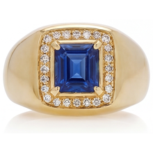 Earth-Mined Cornflower Blue Sapphire Precious Stone Ring – main view
