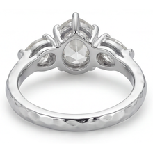 3-Stone Ring 14K White Gold with Diamond – top view
