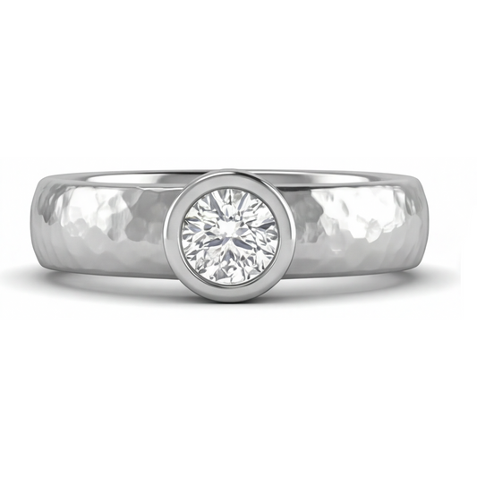 Round Cut Diamond ring in 14K White Gold – main view