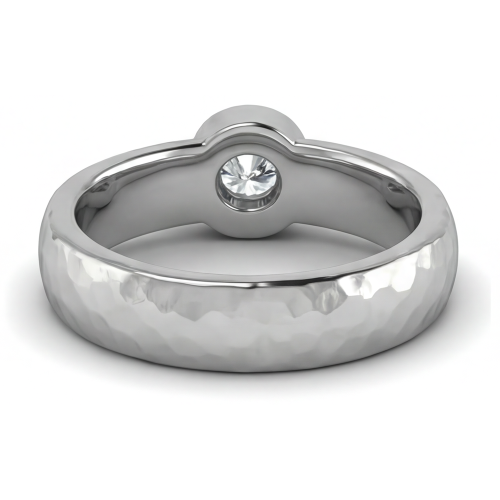 Round Cut Diamond ring in 14K White Gold – back view
