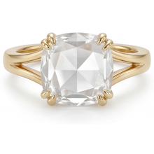 Cushion Cut Diamond ring in 14K Yellow Gold – main view