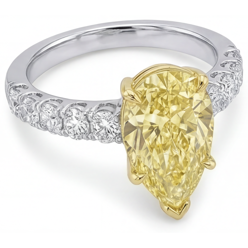 Fancy Yellow Diamond Fine Jewelry Ring 1.5-ct Two-Tone 14K Gold – close-up