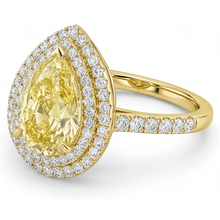 High-End Fine Jewelry Ring 2 ct – side view