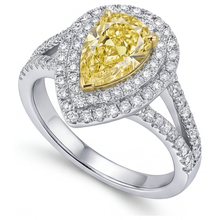 Sophisticated Halo Ring 1.50 ct – side view
