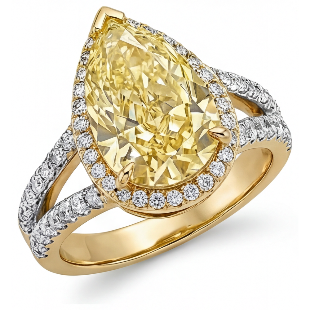 Luxury Fancy Yellow Diamond Statement Ring 4.25 ct – front view