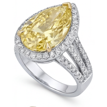 Brilliant Fancy Yellow Diamond Statement Ring 4 ct – top view
