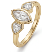 Bespoke 3-Stone Ring 1.75 ct – front view