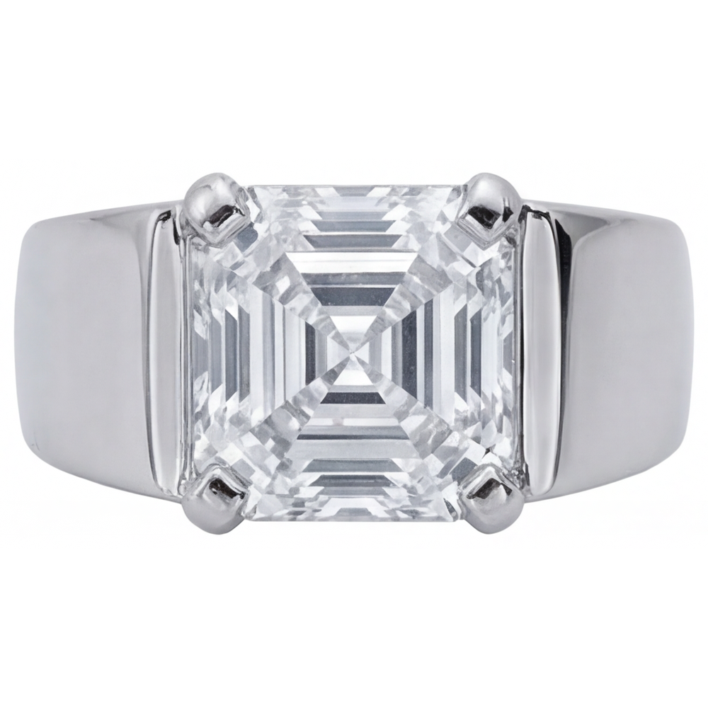 Men's Ring 14 Karat White Gold with Fine Diamond – front view