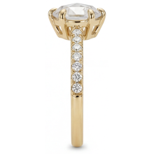 Earth-Mined Fine Diamond Solitaire Engagement Ring 2.25 ct 14 Karat Yellow Gold – side view