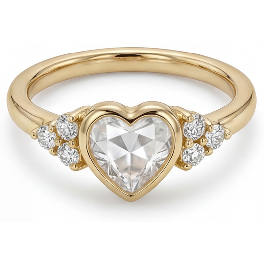 Heart Shape Fine Diamond ring in 14 Karat Yellow Gold – front view
