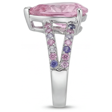 Kunzite Pear Shape Accent Solitaire Ring in 14 Karat White Gold – detail view