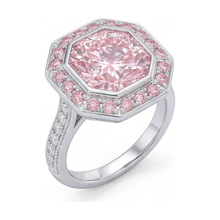 Pink Diamond Ring 3.9 Carat Round