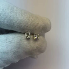 1 Carat G VS1 Cushion Cut Natural Earth Mined Diamond Studs Earring