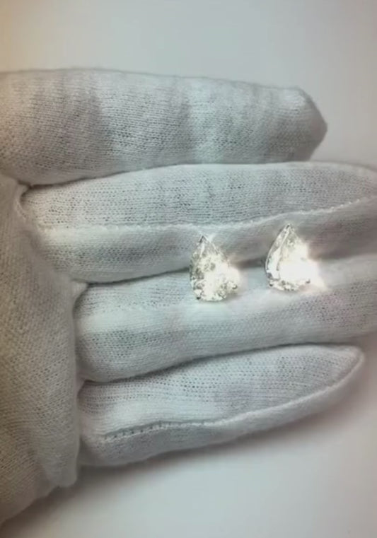 8 Carats Pear Cut Diamond Women Stud Earrings White Gold 14K