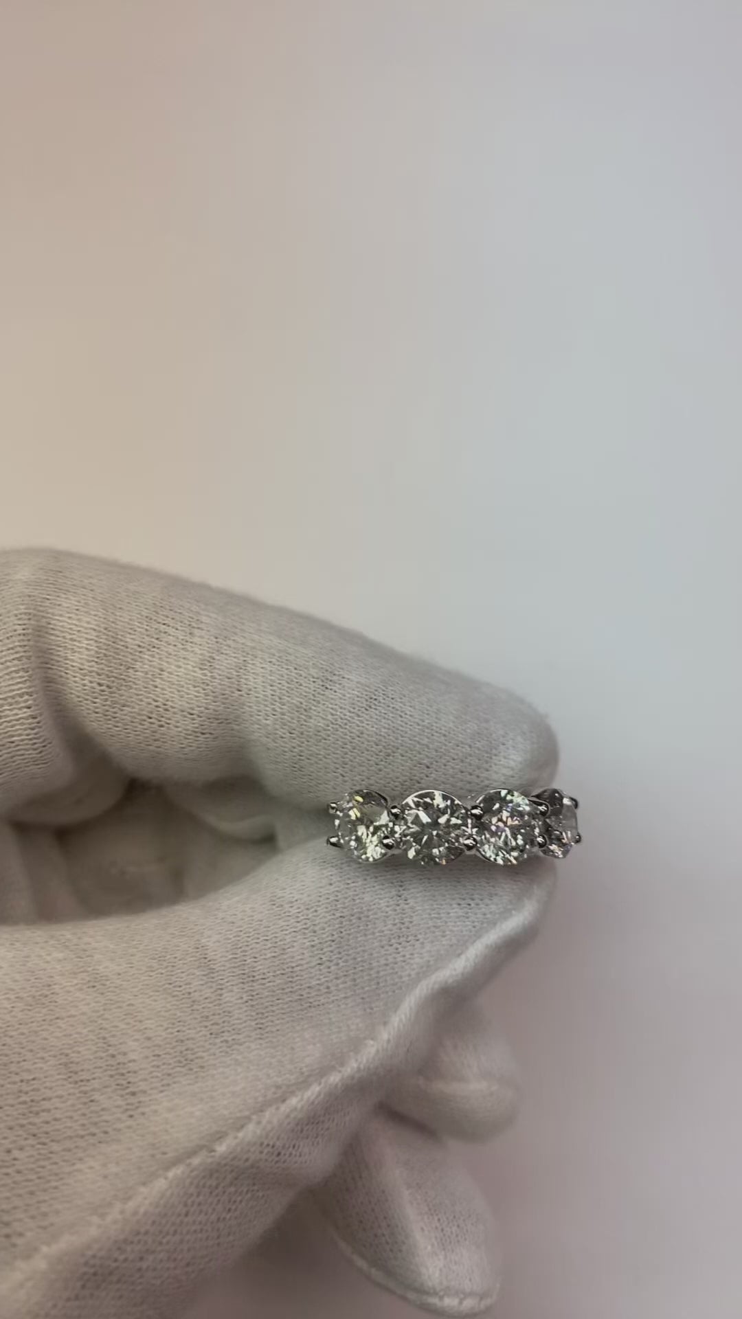 Round Diamond Ring