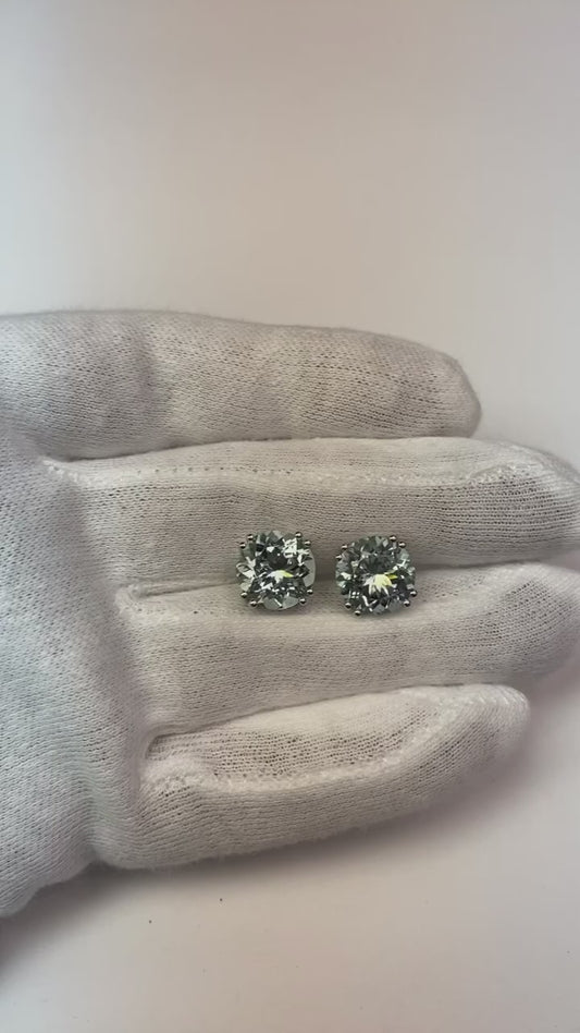 Gorgeous 8 Carats Aquamarine Lady Stud Earrings White Gold 14K