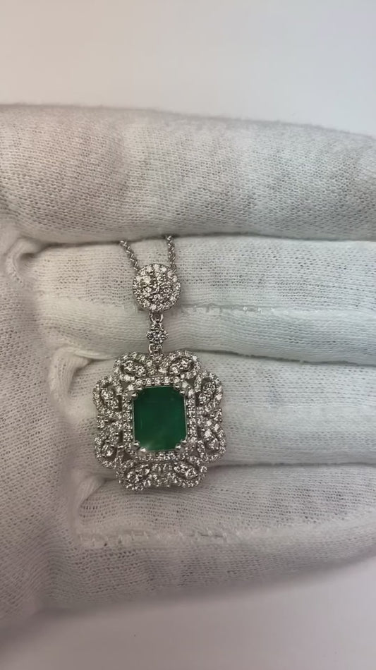 3.85 Carats Green Emerald And Natural Earth Mined Diamonds Pendant Necklace 14K White Gold