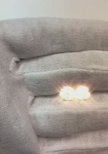 2 Carat Natural Earth Mined Diamond Stud Earring Man Earring White Gold