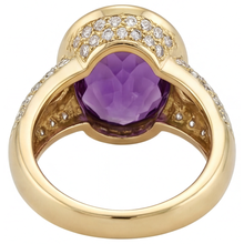 Shimmering Colored Stone Ring 9 ct – back view