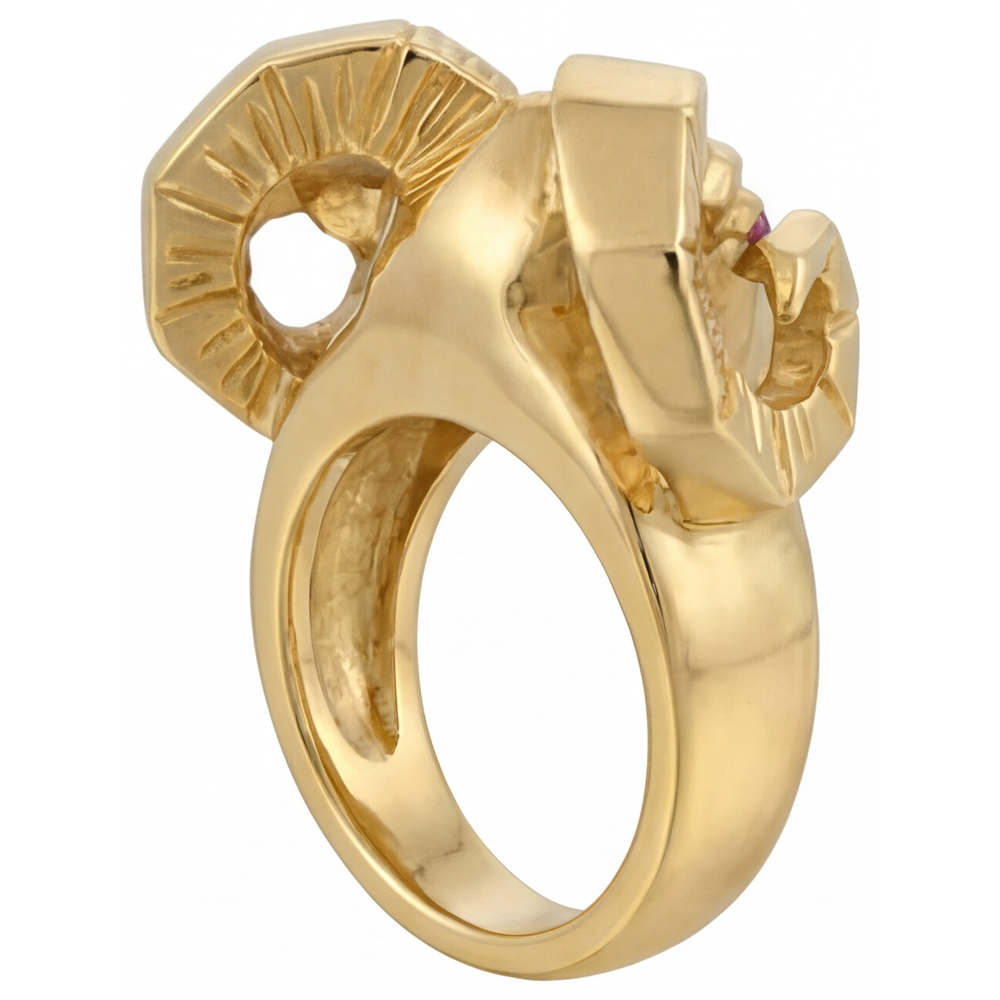 Shimmering Gemstone Ring 0.10 ct – profile view