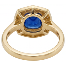 Genuine Royal Blue Sapphire Gemstone Ring – profile view