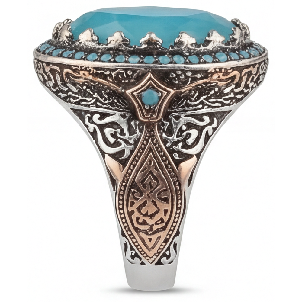 Pear Shape Turquoise ring in Two-Tone 14K Gold – profile view