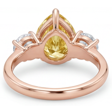 Yellow Canary Diamond 3-Stone Ring 2-ct 14K Rose Gold – detail view