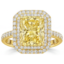 Sophisticated Yellow Canary Diamond Fine Jewelry Ring 4.25 ct – main view