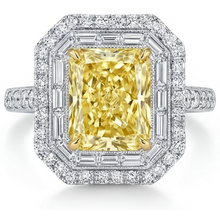 Bespoke Halo Ring 2.50 ct – main view