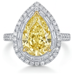 Yellow Canary Diamond Halo Ring – VVS Clarity 3 ct Two-Tone 14K