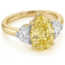Brilliant Yellow Canary Diamond Statement Ring 1 ct – side view