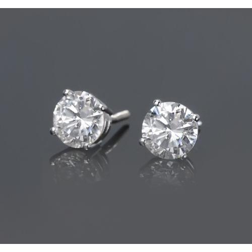 1 Carat Diamond Stud Earring Round Cut