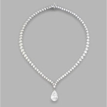 18 Carats Pear And Round Diamond Ladies Necklace White Gold