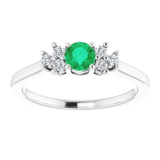 1.50 Carats Diamond And Round Green Emerald Stone Ring
