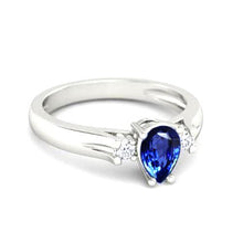 1.70 Ct Pear Cut Sri Lanka Sapphire And Round Diamonds Ring Gold 14K
