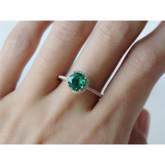 5.25 Ct Green Emerald With Diamond White Gold 14K